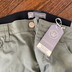 Wit & Wisdom Lily Pad Ankle Skimmer Pants